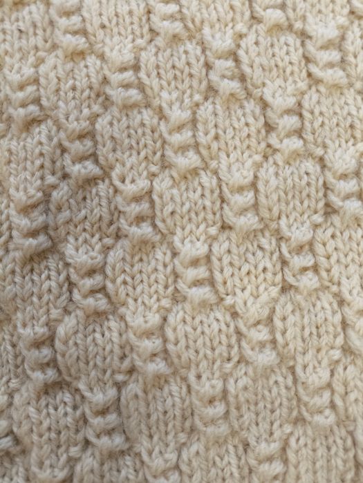 Дамски елек 100% Вълна