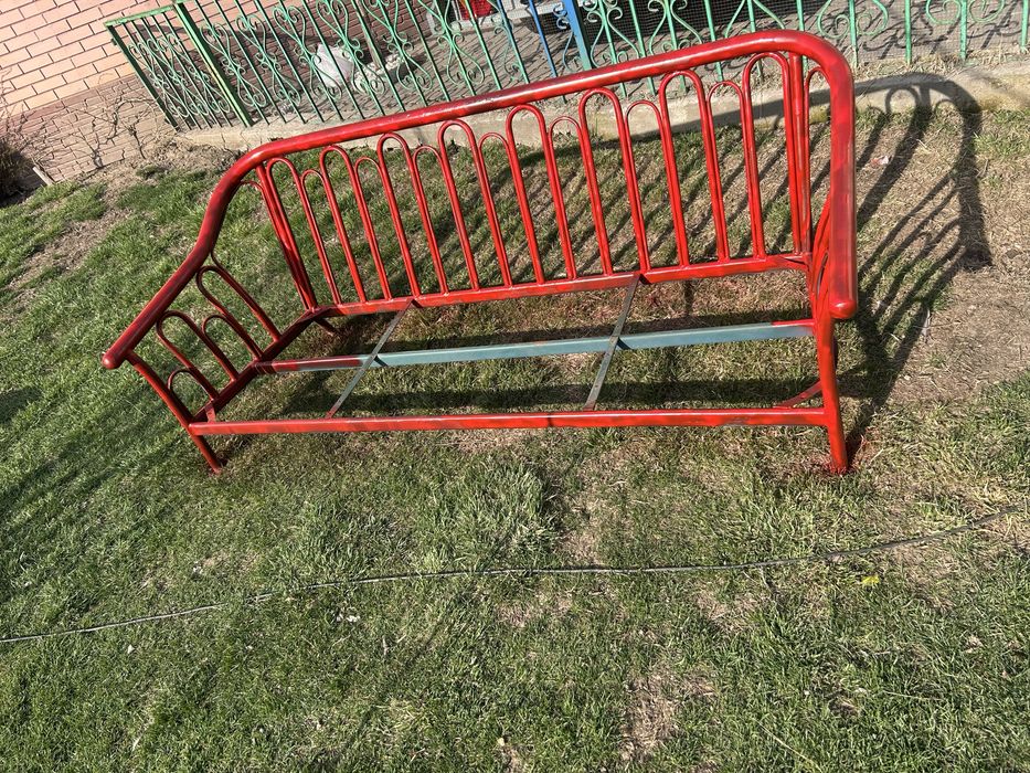 Садовый диван заводской