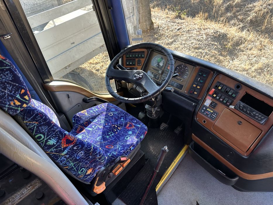 Пътнически автобус 57м  MAN 18.410 Ман