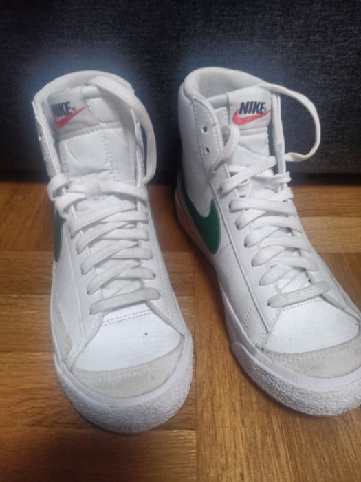 Обувки  Nike Blazer Mid 77 GS