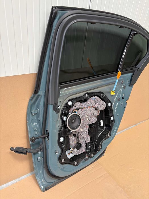 Задна Дясна Врата За БМВ Г60 Г90 5A32EA8 BMW G60 G90