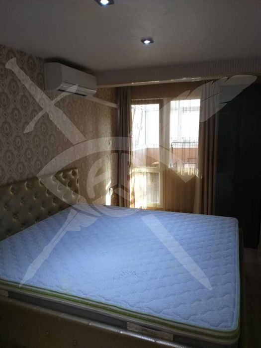 Дава се под наем Двустаен апартамент в Варна, Център - 70 кв.м за 600 € - Снимка #4