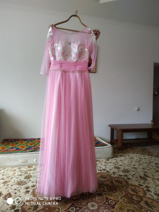 Срочно продам платье