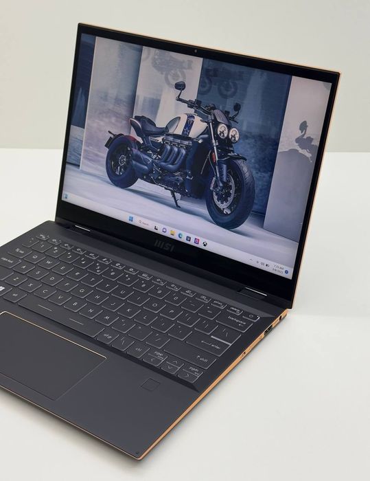 Продается Премиальный ноутбук Msi Summit E16 Flip на intel Core i7