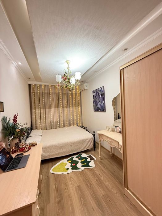 4х комнатная квартира с большим огородом на Юнусабаде-13. Анжир