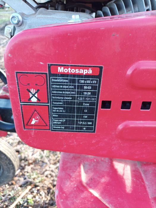 Motocultor cu remorca