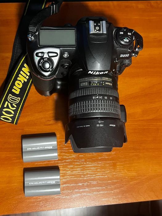 Фотоаппарат Nikon D200