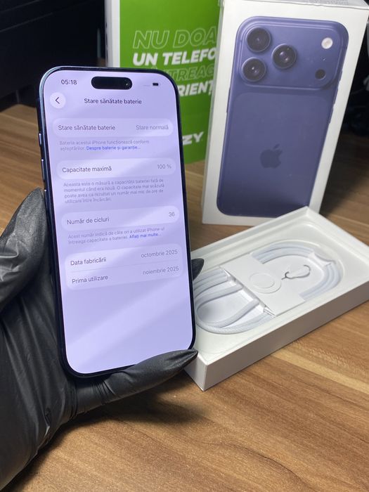 iPhone 17 Pro • 256 GB • Deep Blue