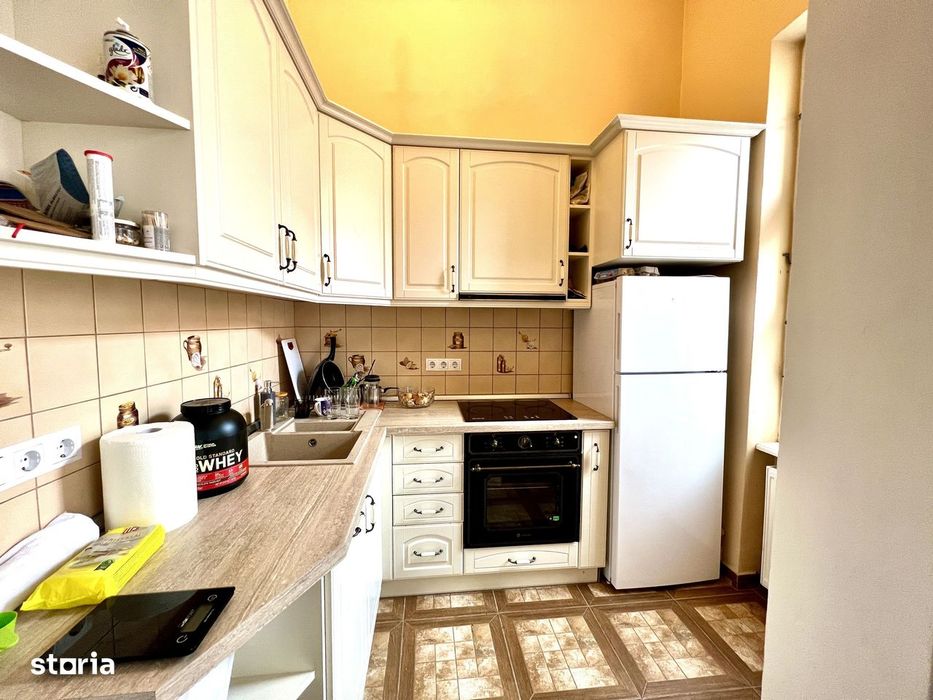 Apartament ultracentral cu 2 camere de vanzare in Sibiu – etaj 1 - LUX