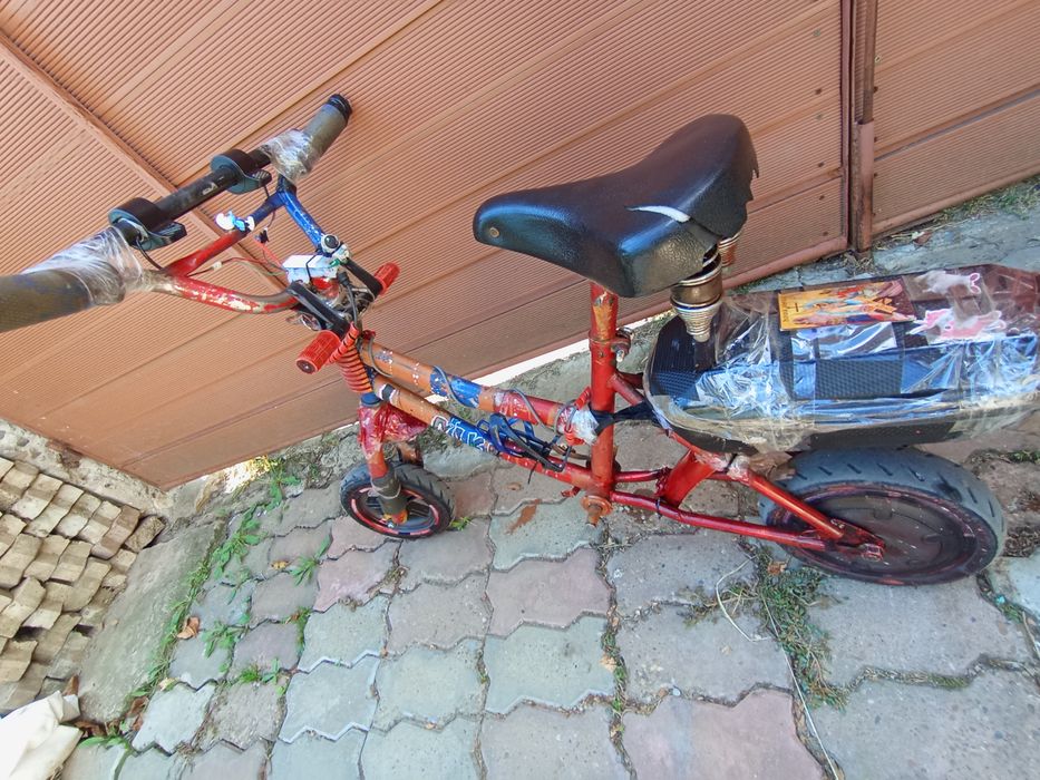 Vând mini surron