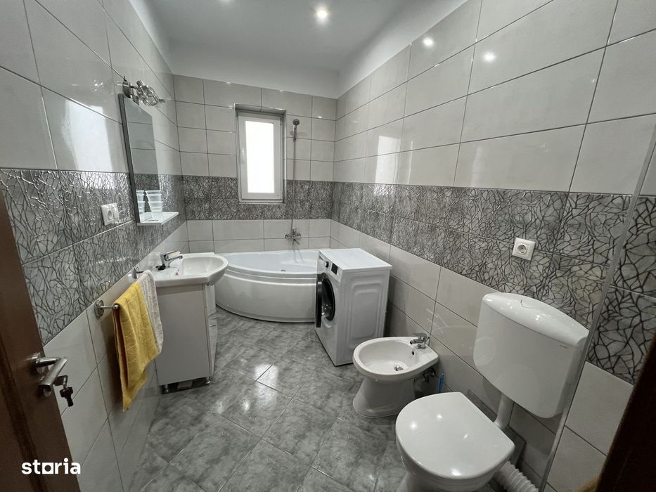 Apartament 2 camere decomandat, recent renovat – zona Mihai Viteazul
