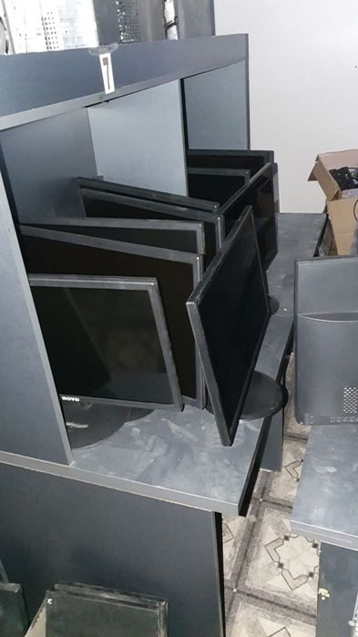 Компютерлар сотилади