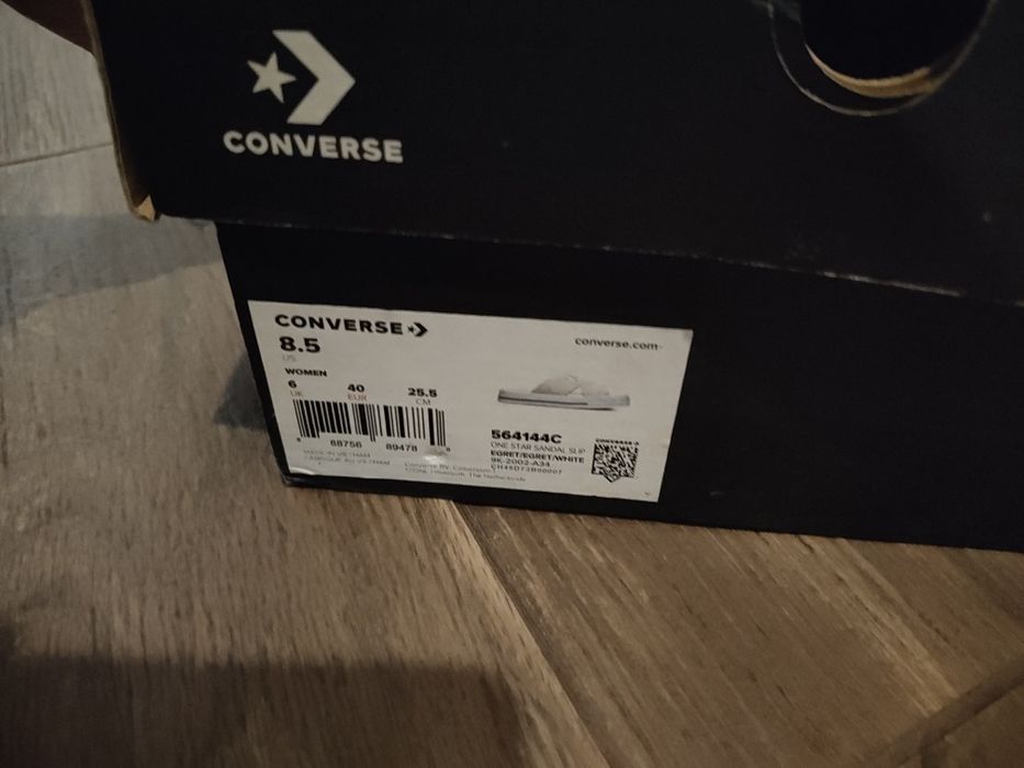 дамски чехли Converse