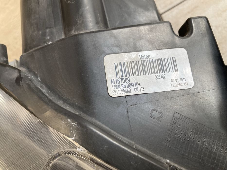 Ляв фар за Jeep Grand Cherokee wk2 2014 - 2015