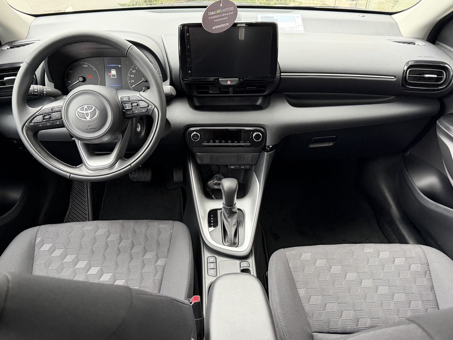 Toyota Yaris 2025 1.5 Hybrid Eco HYB