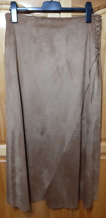 Костюм "OLTRE" Италия! Финно Кадифе тип Велур - БЛЕЙЗЕР и ПОЛА! НОВ!