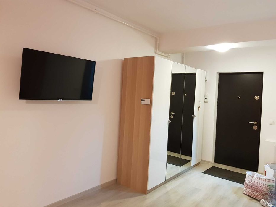 Inchiriez garsoniera zona 9Mai Ploiesti