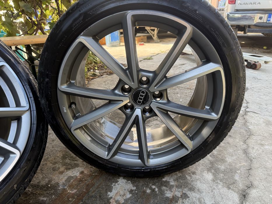 Jante Audi RS 19 cu anvelope Pirelli