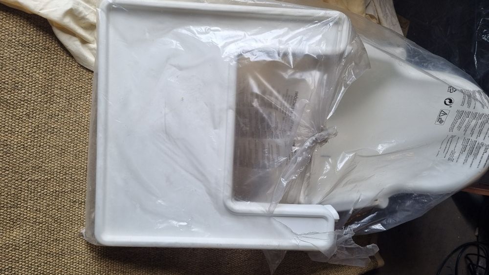 Детский стульчик на длинных ножках (ИКЕЯ)