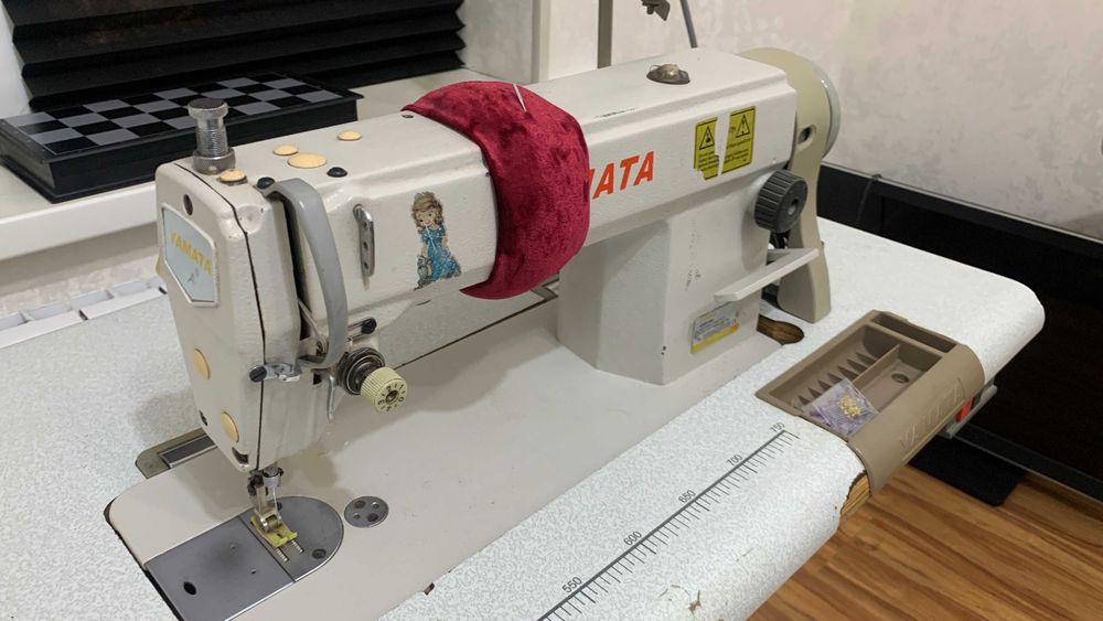 Yamata tikuv mashina sotiladi / Продам швейную машину Yamata (FY8700)