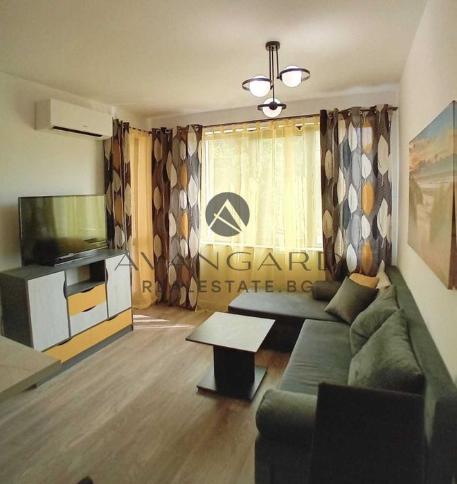 Продава се Тристаен апартамент в Пловдив, Кючук Париж - 68 кв.м за 2545 €/кв.м - Снимка #3