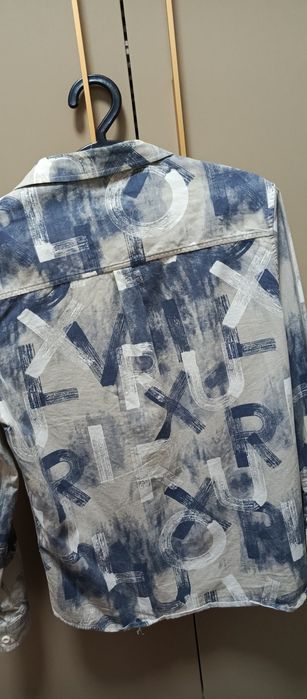 Rubashka 2 marta kiyilgan holati yaxwi