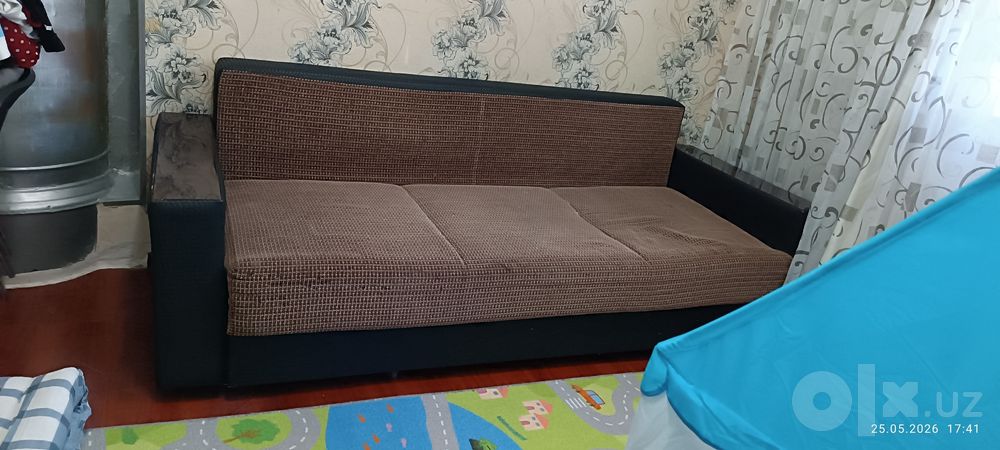 Продается диван в хорошем состояние