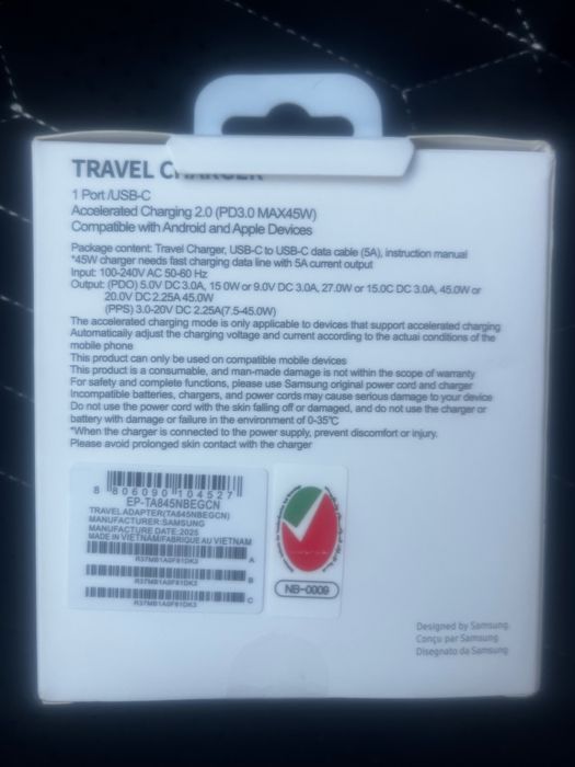 Зарядное устройство 45w USB Type-C черный