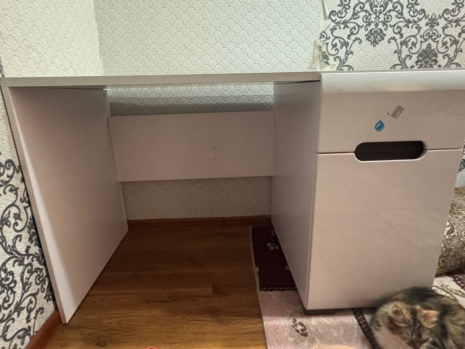 Стол для школьника