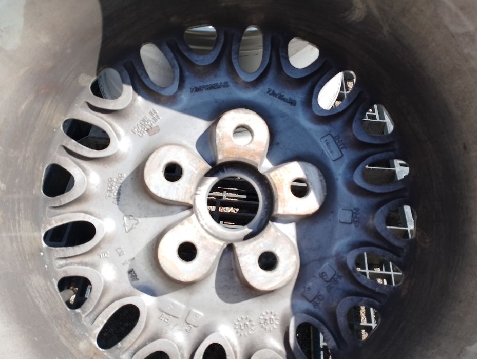 Диски R16 оригинал 5x120 CNN Jaguar