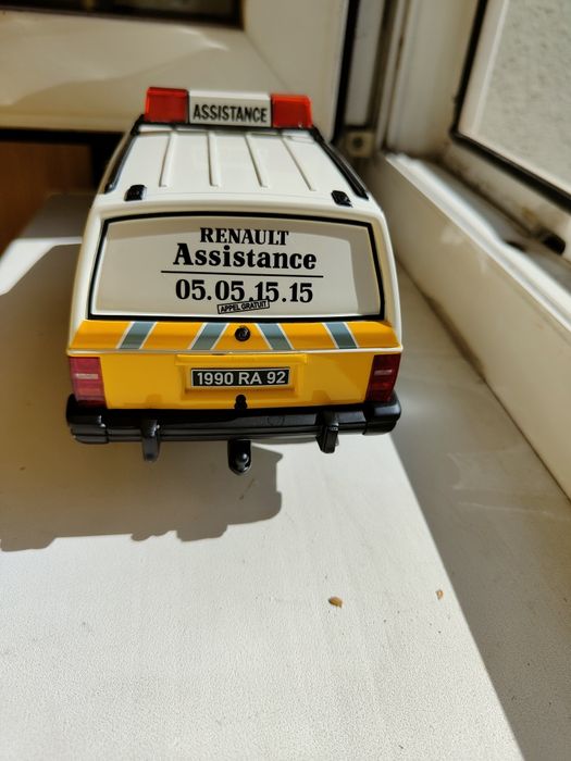 Macheta Jeep Cherokee 1/18