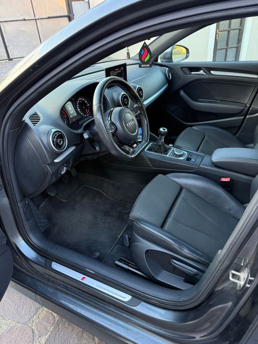 Vand/Schimb Audi A3 Limuzina Sline 2l 2016