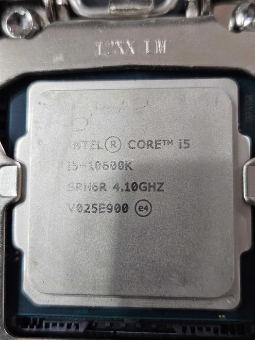 MSI MPG Z490 GAMING EDGE WIFI + Intel Core i5 10600K MB + CPU