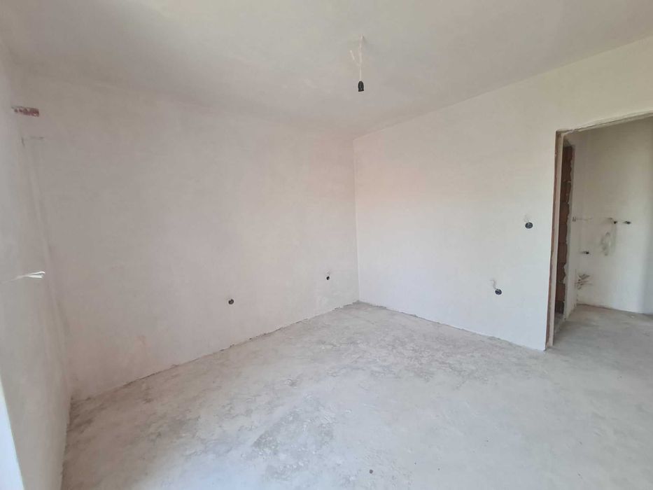 Продава се Тристаен апартамент в Хасково, Куба - 94 кв.м за 1321 €/кв.м - Снимка #8