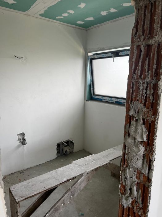 Glet,Rigips,Tencuiala mecanizata,Sape,Fatade,Zugraveli,montaj acoperis