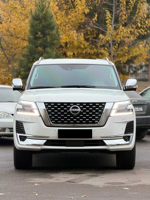 Sotuvda Nissan Patrol Platinum  avtomashinamiz