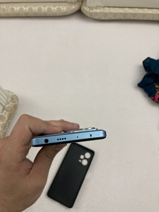 Redmi note 12pro plus 5G (256гб)