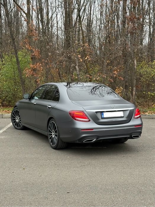 Mercedes Benz E class E 220d 4matic