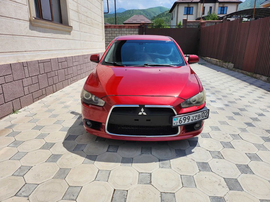 Mitsubishi Lancer X 2.4л