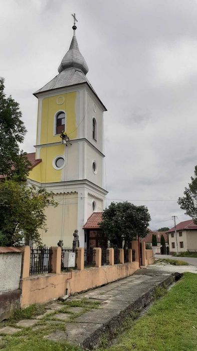 Alpinism Utilitar in Brasov - Constructii, Toaletari Copaci, Reclame