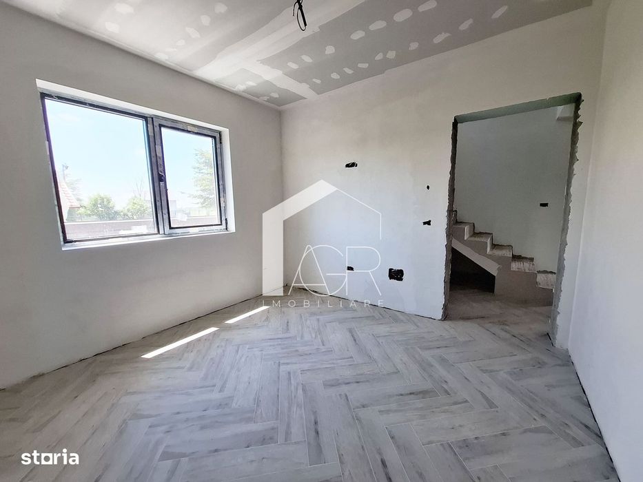 Vila P+1E, cu 5 camere, Paulesti