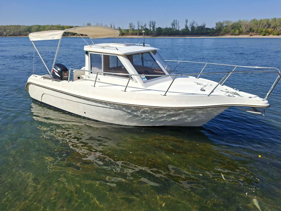 лодка Guy Marine GM650 Pilothouse Двигател Suzuki DF 60 к.с. EFI