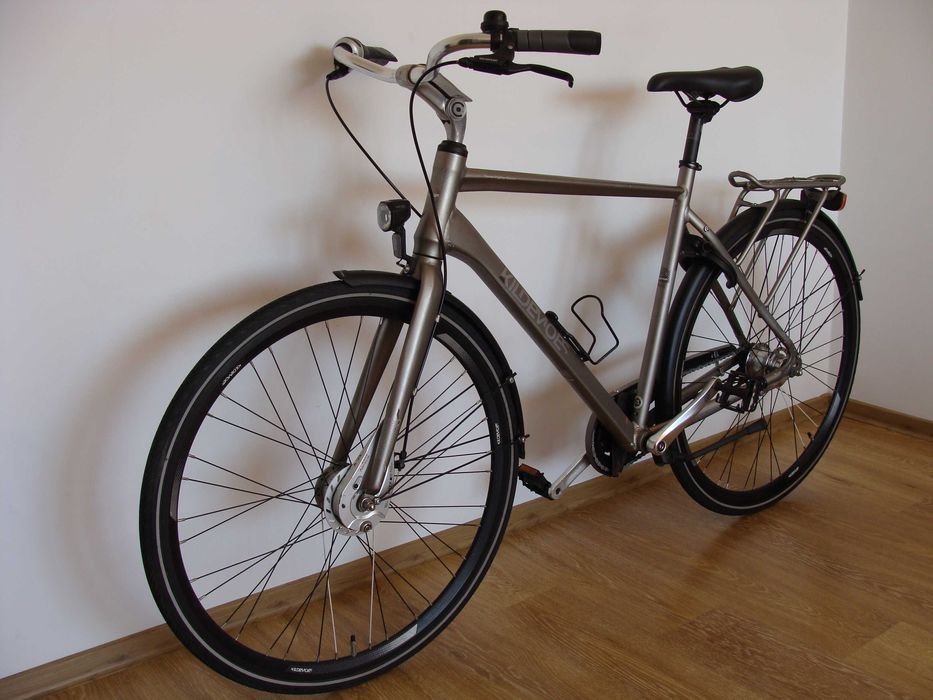 Bicicleta Kildemoes Street, oraș-trekking, cadru aluminiu, roti 28 inch, 7 viteze in butuc, Danemarca