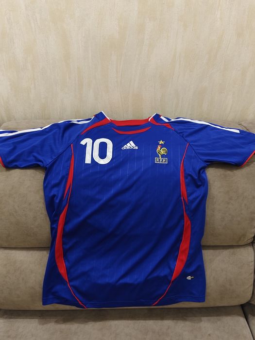 Ретро форма зидана