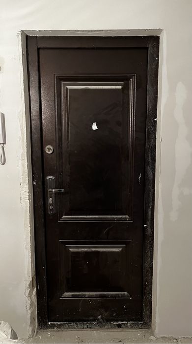 Дверь входная