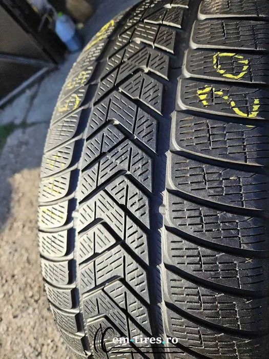 SET 2 Anvelope Iarna 265/55 R19 PIRELLI Scorpion Winter 109H