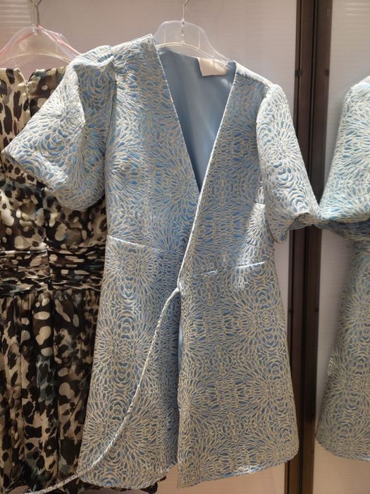 Vand rochie de ocazie