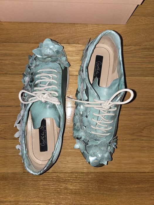 Pantofi Musette cu aplicații florale, 36-37, piele