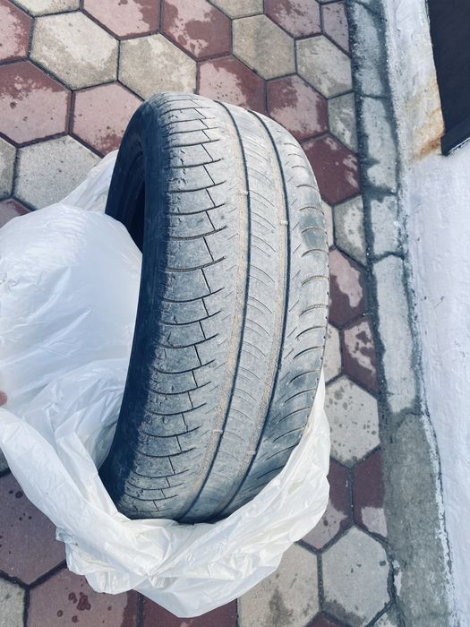 Продам летние шины