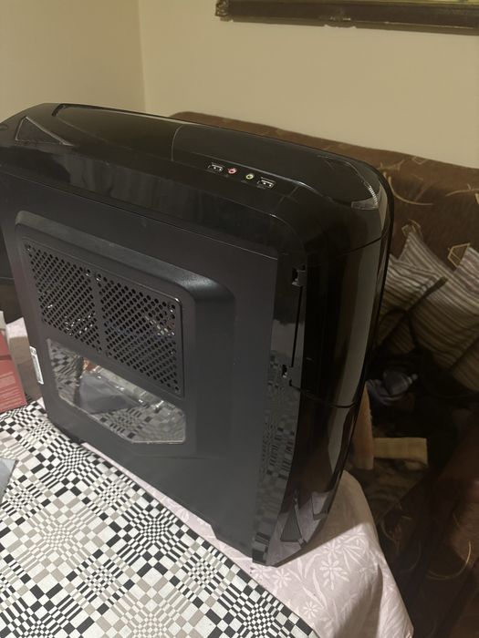 i5 7400 gtx 1050 ti - Laptop-Calculator-Gaming la preț mic | OLX.ro